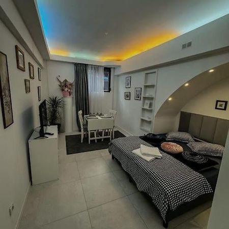 Happy Studio Calea Victoriei بوخارست المظهر الخارجي الصورة